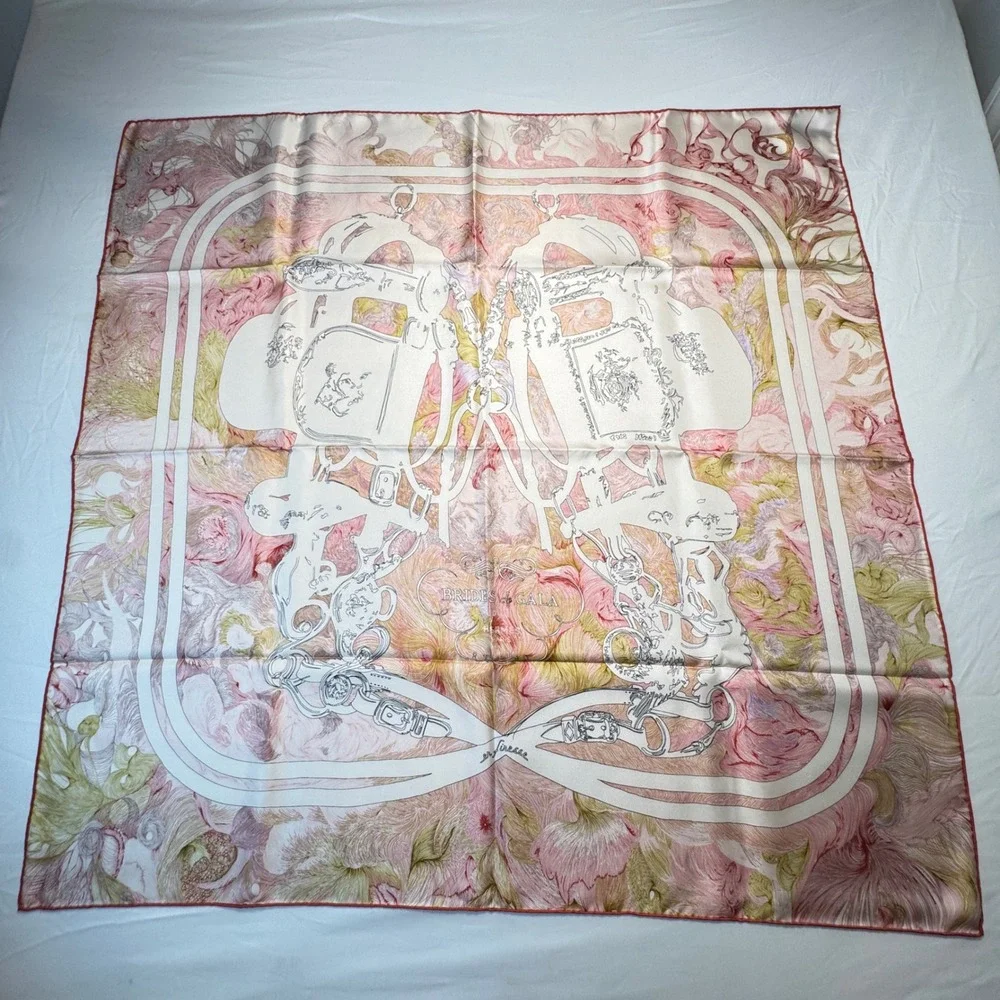 Carolina Lemke Brides de Gala Silk Scarf Pink Gold Equestrian 35x35 NIB